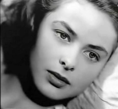 英格丽·褒曼(853×787)