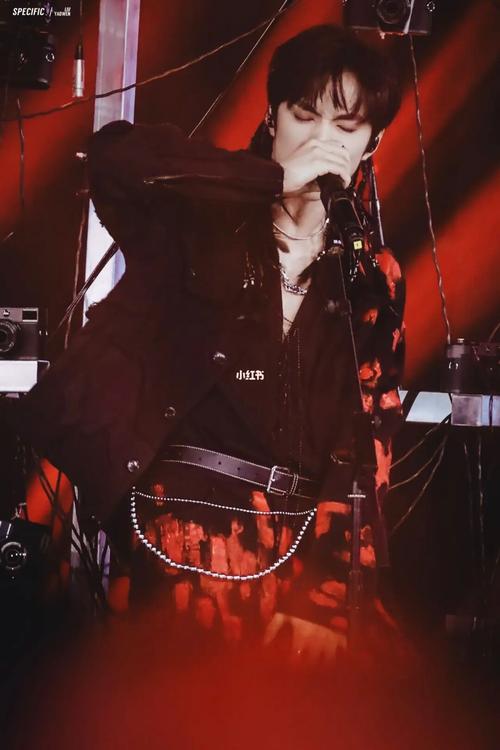 四面楚歌②_刘耀文_娱乐_明星娱乐资讯