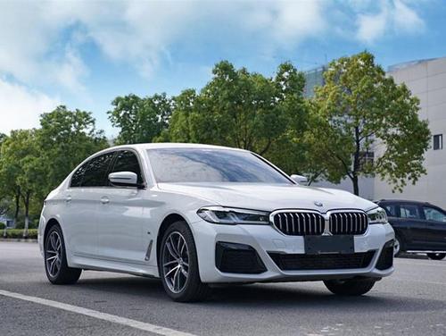 豪华中大型轿车的"种子"选手 实拍2021款宝马5系525li
