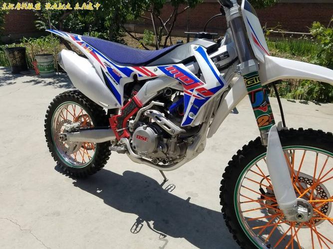 波速尔泰坦250精品车况