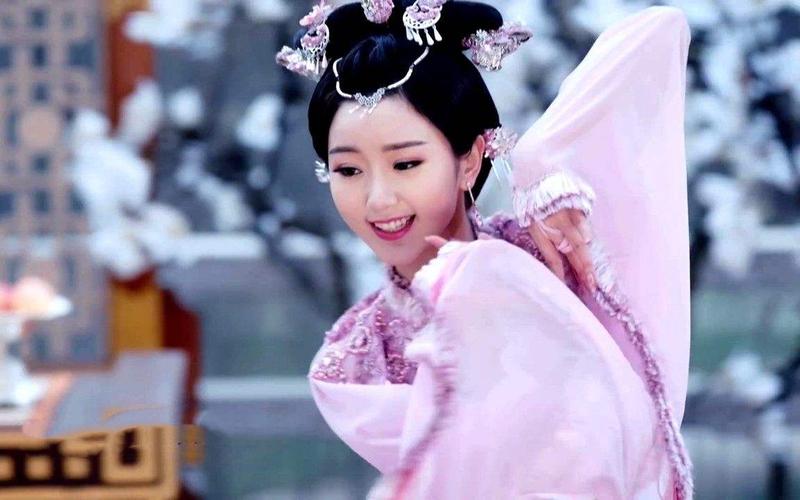 毛晓彤 《锦绣未央》李常茹