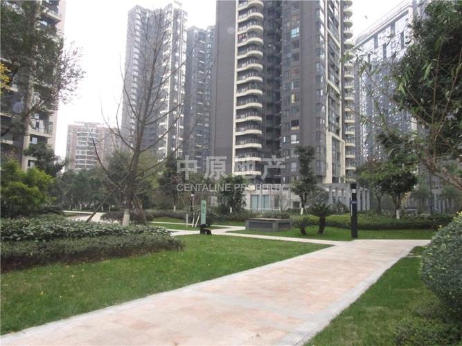 【成都戛纳湾滨江小区】天府新区华阳戛纳湾滨江房价