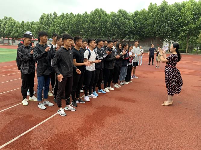 利剑出鞘,决战体考——祝兰陵二中体育生踏歌前行,金榜题名