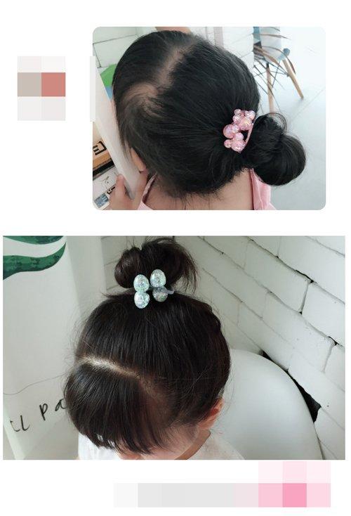 小女孩扎头发染深发色图片