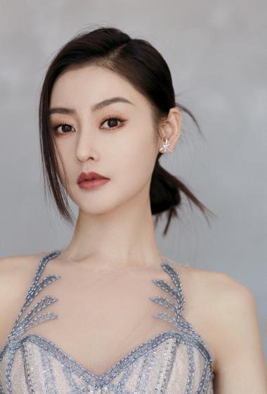 > 张天爱星空长裙性感写真图片(5/11)