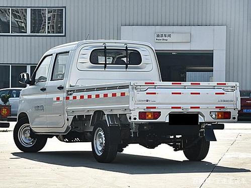 比长城炮"更能装"的五菱小卡车,车长超5米2,起售价不到5万?