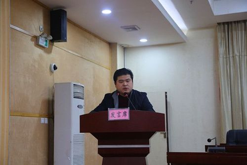 李小龙,县司法局局长黄晓冬,县地税局局长何彬,县国资办主任黄永德,县