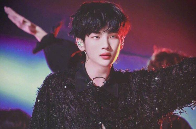 《创2》队长背包追车捞人,周震南一句话得罪人,认清自己的位置