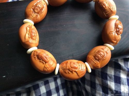 正品苏州核雕名家曹乐浮雕观音宝相