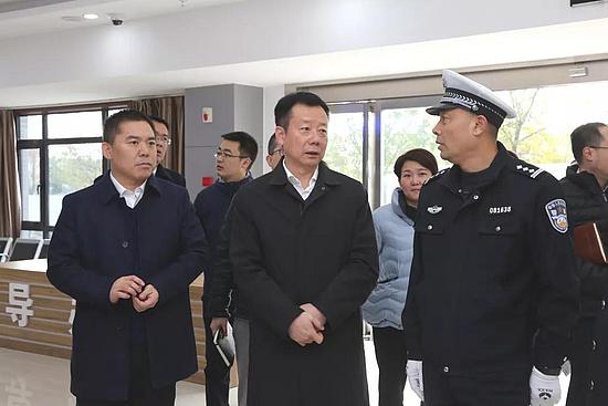 西咸新区党工委委员,空港新城党委书记,管委会主任贺键调研空港新城