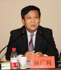 眉县教体局局长杨广利作讲话韩景钰在讲话中强调,2012年是一个充满