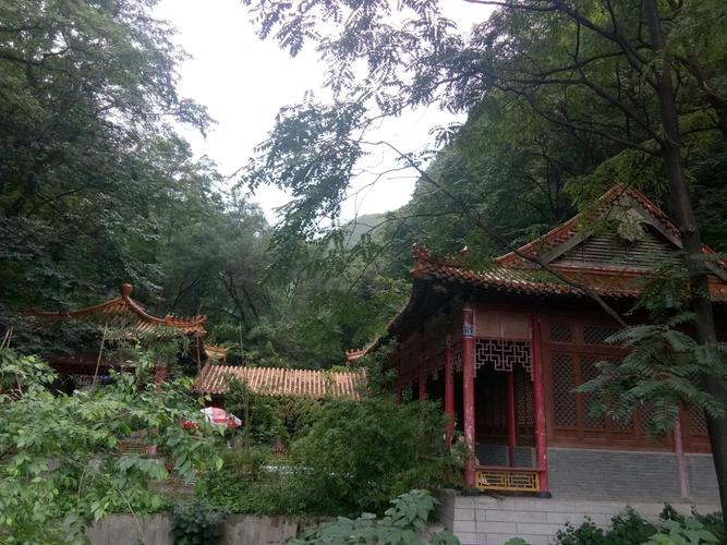 记录|王维故居蓝田辋川溶洞