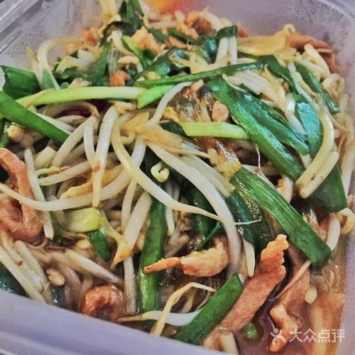 豆芽韭菜炒肉丝