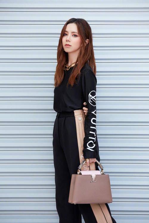 邓紫棋性感邓紫棋最新性感美照写真分享