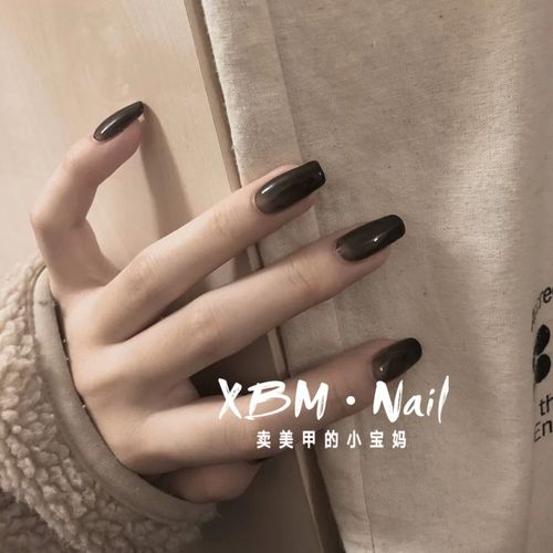 黑色渐变中长梯形美甲 光疗手工定制成品