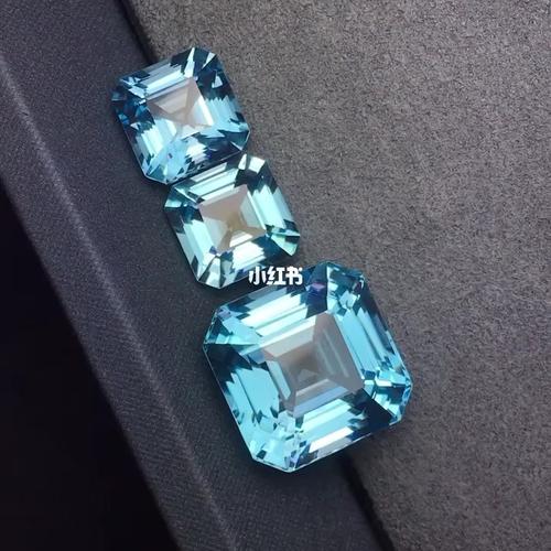 天然托帕石_海蓝宝_托帕石_时尚_配饰