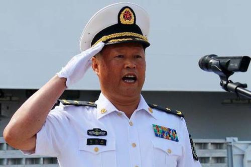 海军参谋长邱延鹏海军少将晋升为海军中将