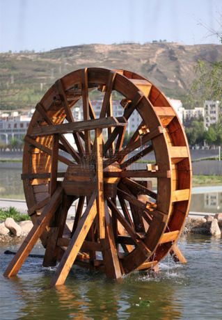 批发各种园艺水车景点可转动水车木质大型水车荷兰风车可配电机