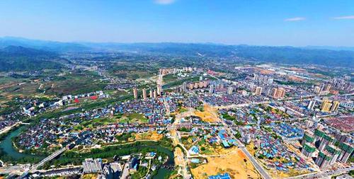 黔,湘,鄂4省边区48个县设置"青江省",并以秀山县城为省会的方案,并