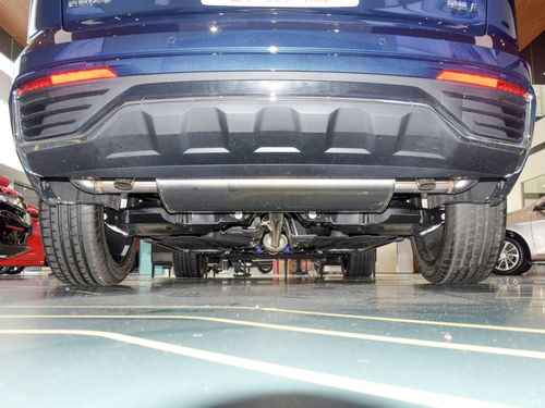 星越l底盘为前麦弗逊后多连杆式悬挂结构,在车身隔音上星越l也有特别