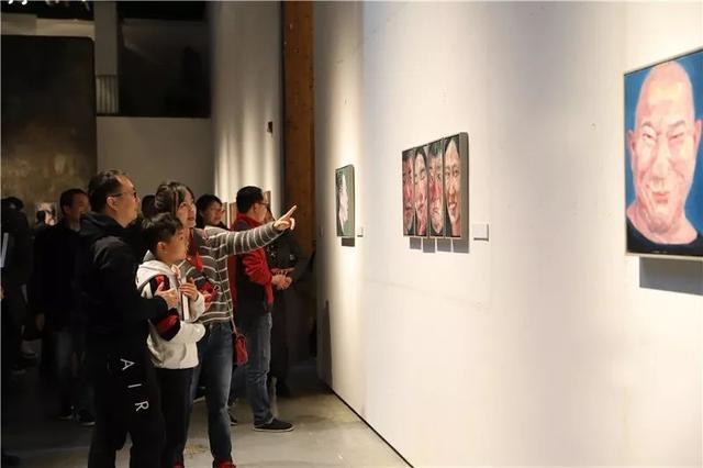 宁波美术馆  周华敏绘画作品展