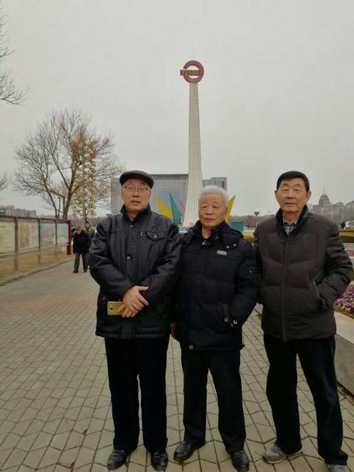 王松梅来烟台与我们相聚