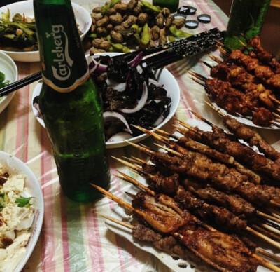 深夜最幸福的事就是吃烧烤喝啤酒 ,你烧烤必点的是什么?