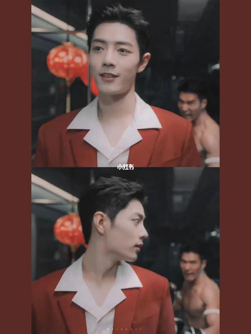 肖战红衣西装壁纸_肖战_壁纸_西装_文案_野玫瑰_公益