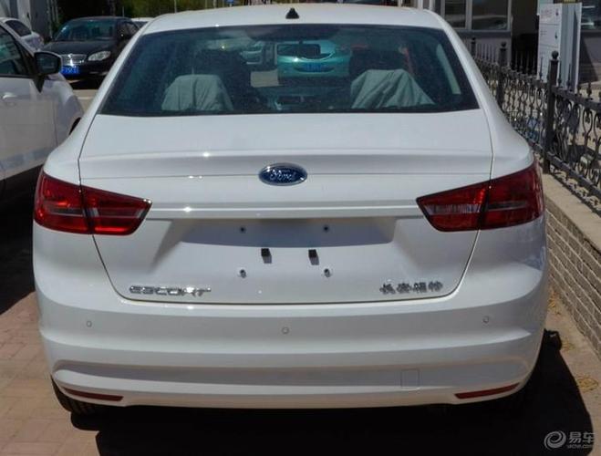 2017福特福睿斯幸福版多少钱 2017款福睿斯幸福版降价