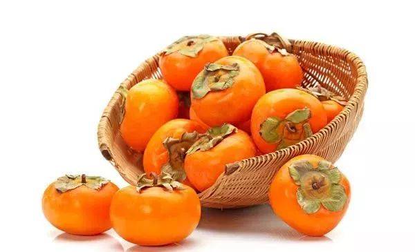 这么吃柿子最容易吃坏肚子!好多人都在瞎吃