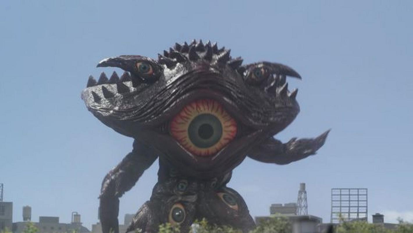 加恩q 史上最强眼珠子对大