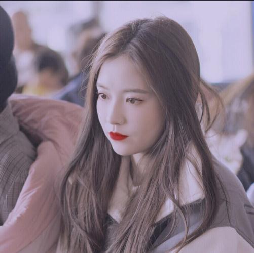 2月18日 13:59   关注  爱豆头像 青春有你2 张楚寒 兔兔