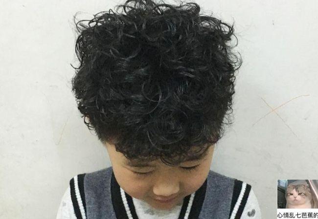 有种"无知"叫过年给孩子烫头发,不少父母都做过,坑娃于无形!