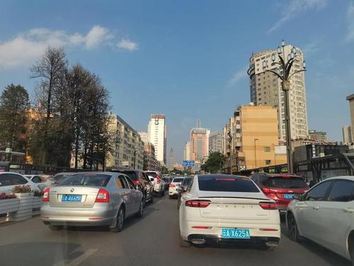 今天昆明大堵车
