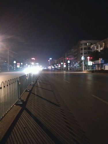 【城市记忆】 一个人的街