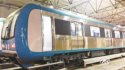 网传北京地铁10号线现10086专车 回应:是编号