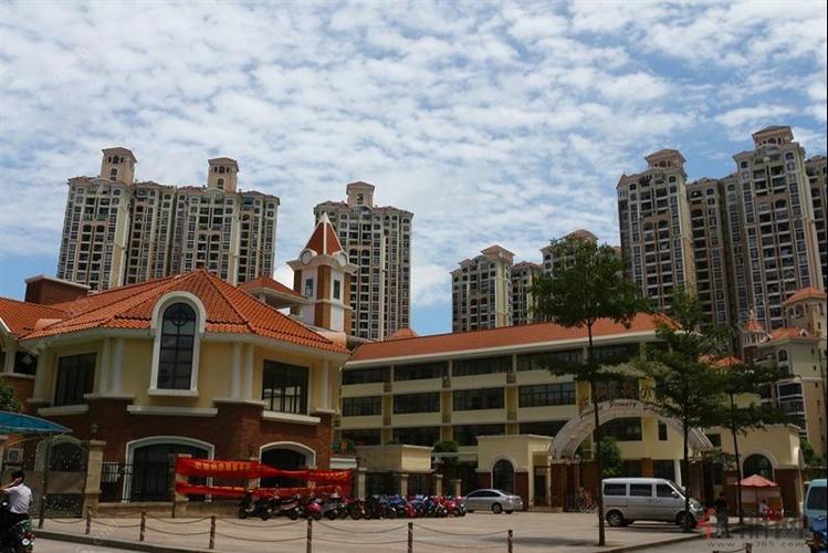 南宁龙光八周年舞动全城 9月普罗旺斯强势再起航