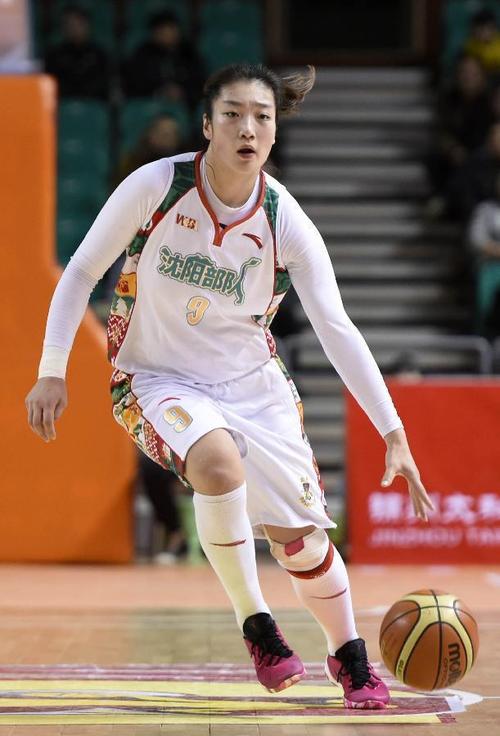 女篮李梦本赛季会加盟wcba联赛哪只俱乐部?有答案了!