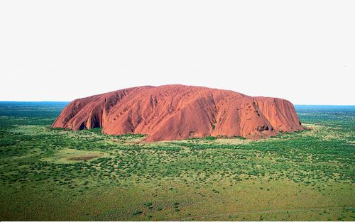 地球上最大的单体岩石是位于澳大利亚的艾尔斯岩,几乎处在澳大利亚