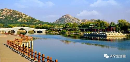邹城又在全国出名了,上榜全国百强县的,全济宁就一个!