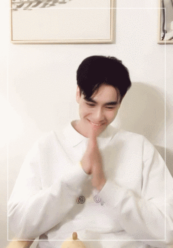 胡一天直播表情包动图,帅帅的胡老师