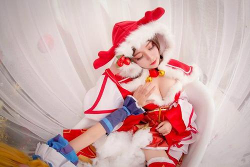 王者荣耀:貂蝉妲己双人向cos,浴缸play,这身材99分不怕骄傲!