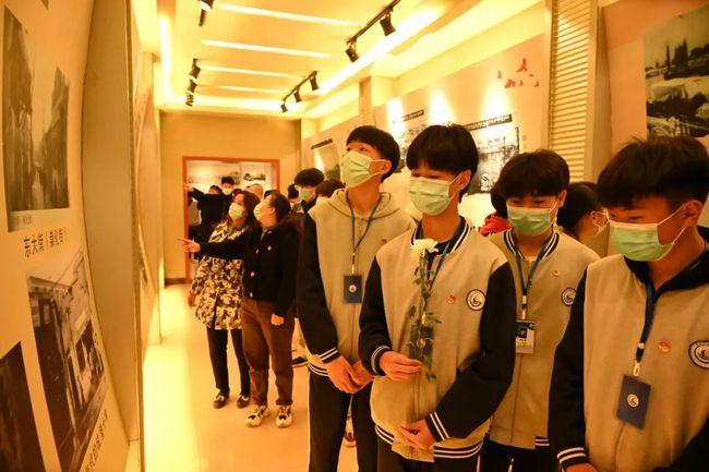 新乡电大:追寻英雄足迹 厚植红色基因