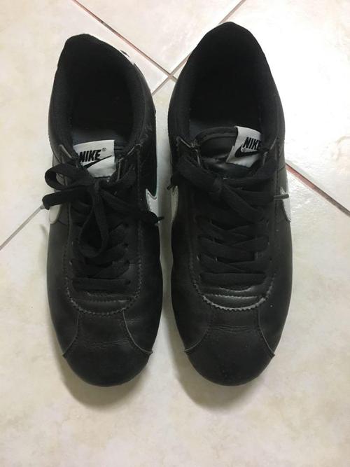nike黑色皮质阿甘鞋