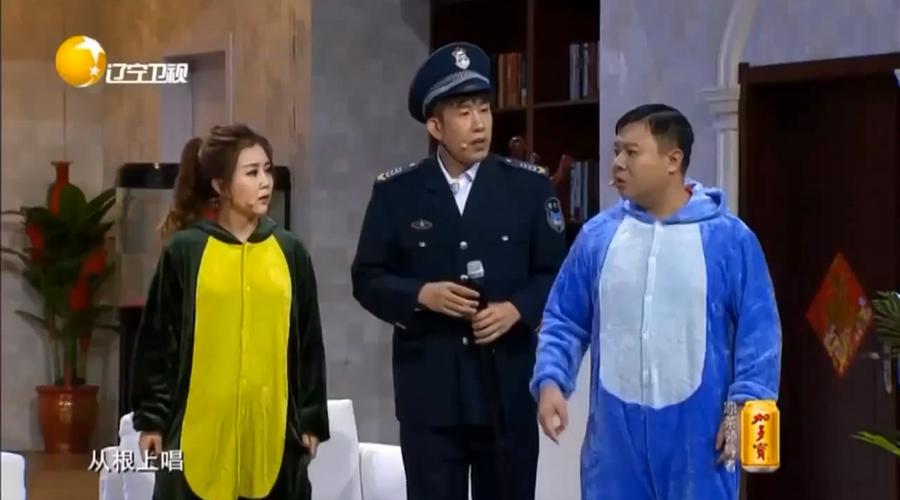 小品:小沈龙和孙海洋争夺美女服务员,小翠地位不保,观众爆笑