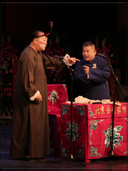 双簧《照花台》   表演者:王波,王文安