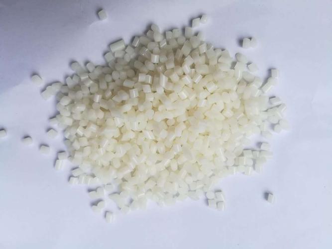 其他配件辅料 塑胶原料 > tpu插头注塑级原料95a本色聚酯聚醚产品名称