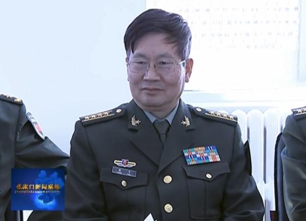 data-lemmaid="68261">少将 /a>军衔,现任辽宁省省委常委,省军区政委