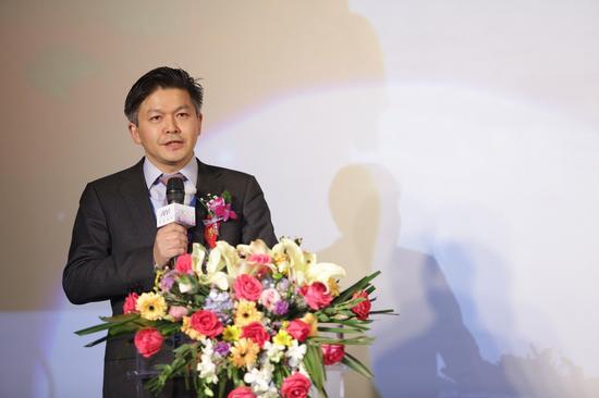 (图为万达院线总裁曾茂军先生在启动仪式上致辞)