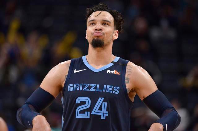 狄龙-布鲁克斯 今日数据:16投9中,三分球7中4,26分2篮板1助攻